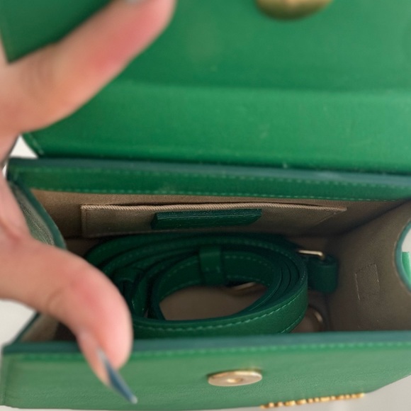 JACQUEMUS Le Chiquito Med Bag (SOLD) - Picture 3 of 6